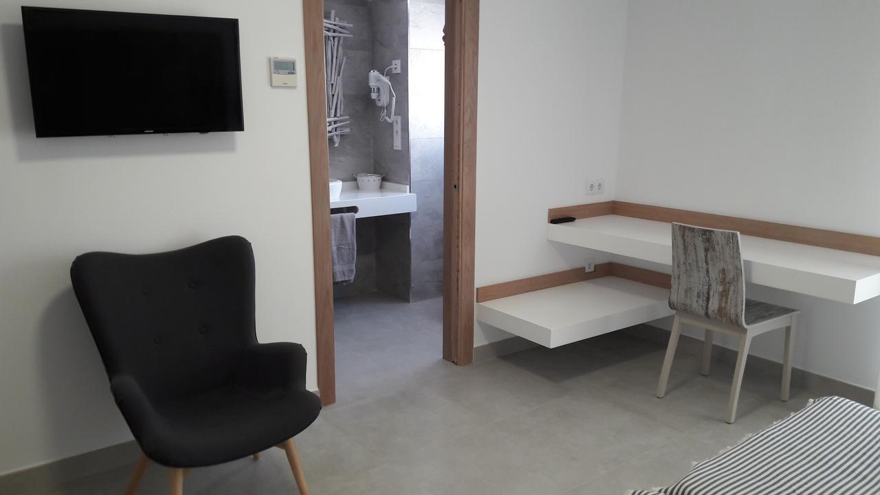Hostal Cervantes Playa Гарруча Екстер'єр фото