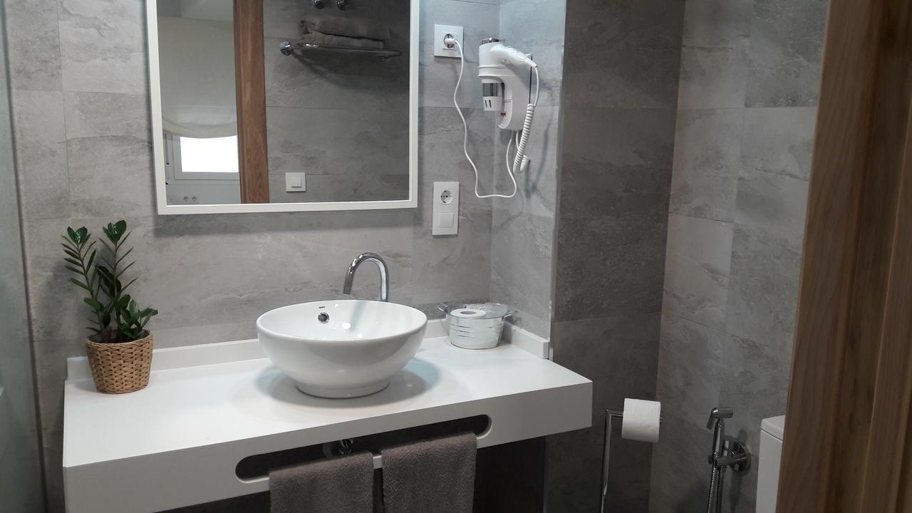Hostal Cervantes Playa Гарруча Екстер'єр фото